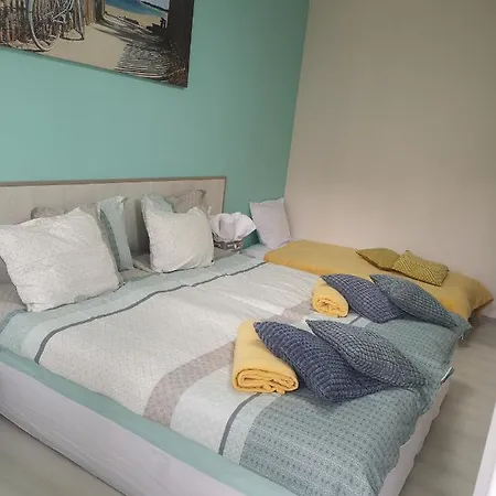 Уютен Дом 1 Apartamento